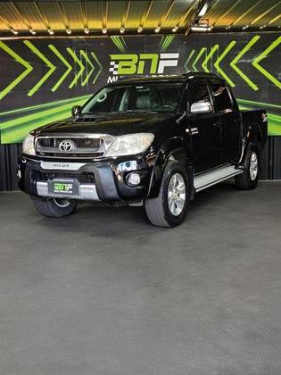 TOYOTA HILUX 3.0 SRV 4X4 CD 16V TURBO INTERCOOLER DIESEL 4P AUTOMÁTICO TOYOTA HILUX 3.0 SRV 4X4 CD 16V TURBO INTERCOOLER DIESEL 4P AUTOMÁTICO